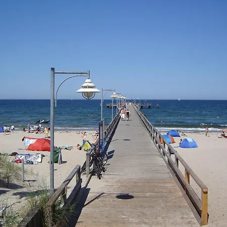 Apartment Meeresblick 66: Seaside Retreat With Balcony And Access Goehren (Ruegen)