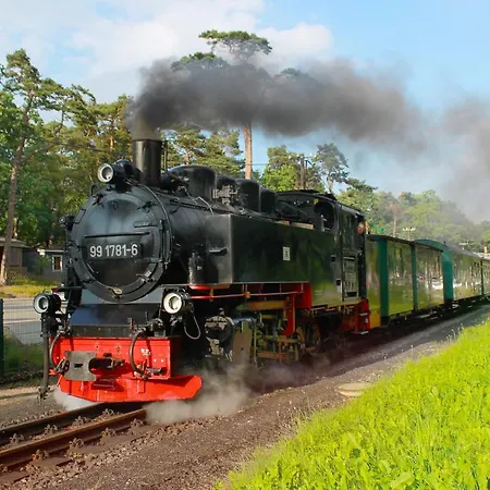 Mit Meerblick Und Balkon, Gratis Nutzung Vom Ahoi Erlebnisbad Und Sauna In Sellin - Meeresblick 66 * Goehren (Ruegen)