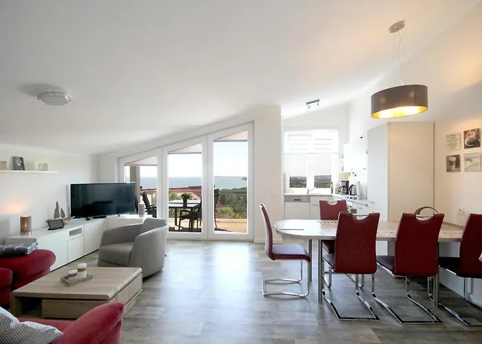 mit Meerblick und Balkon, gratis Nutzung vom AHOI Erlebnisbad und Sauna in Sellin - Meeresblick FeWo 66 Apartment *