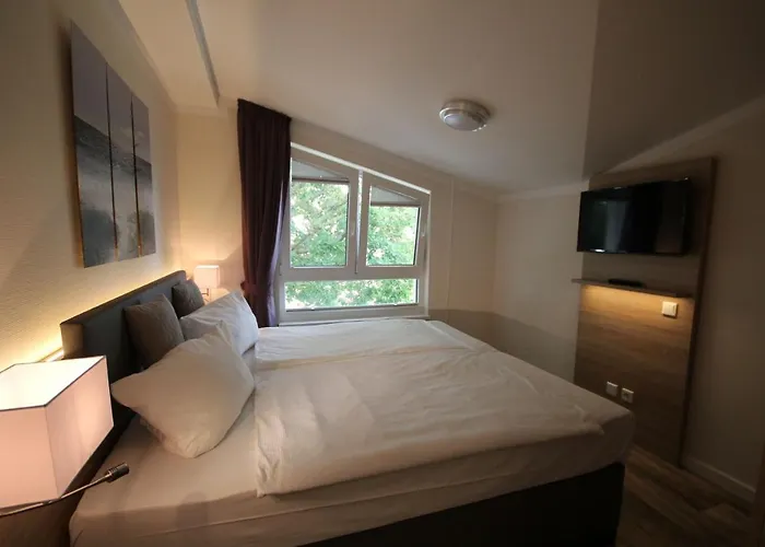 mit Meerblick und Balkon, gratis Nutzung vom AHOI Erlebnisbad und Sauna in Sellin - Meeresblick FeWo 66 Apartment